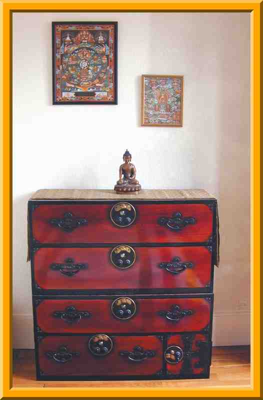 Bedroom Tansu