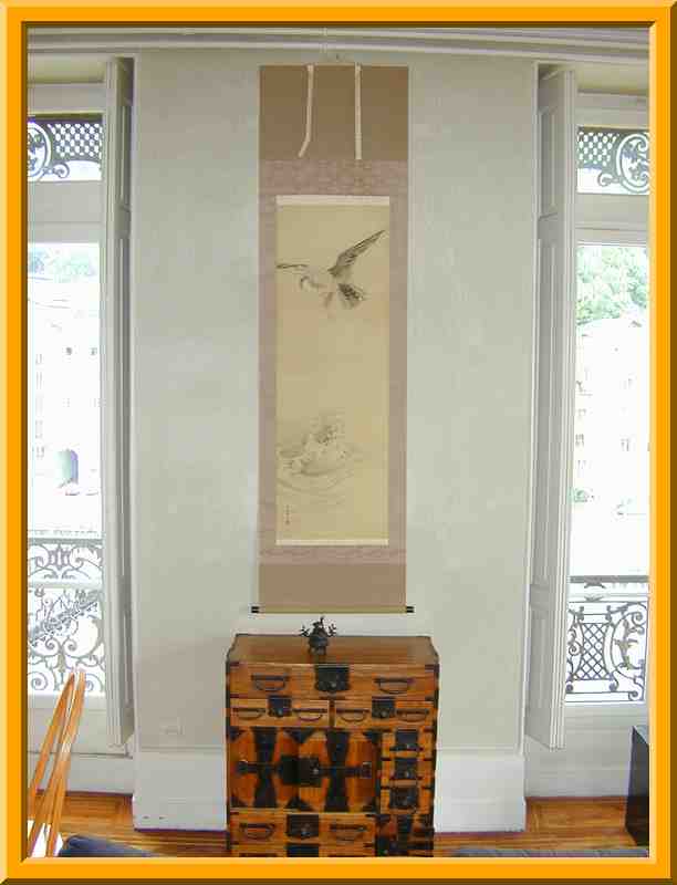 Tansu and Scroll
